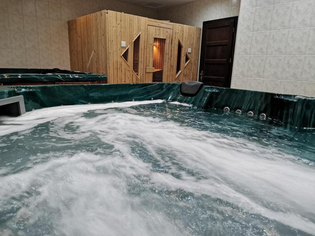 Hotel Carol Констанца Экстерьер фото