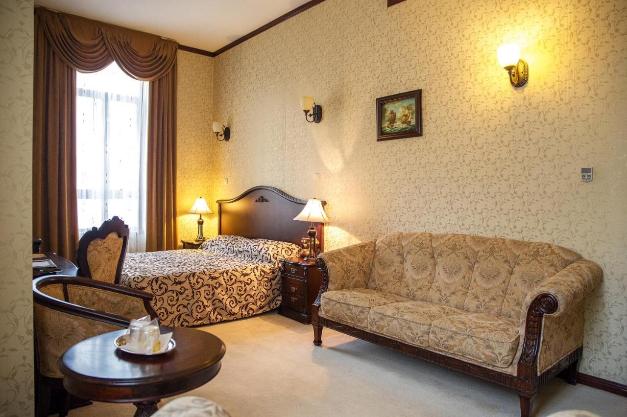 Hotel Carol Констанца Экстерьер фото