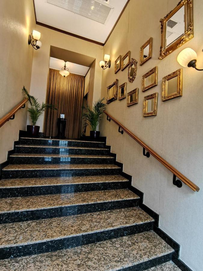 Hotel Carol Констанца Экстерьер фото